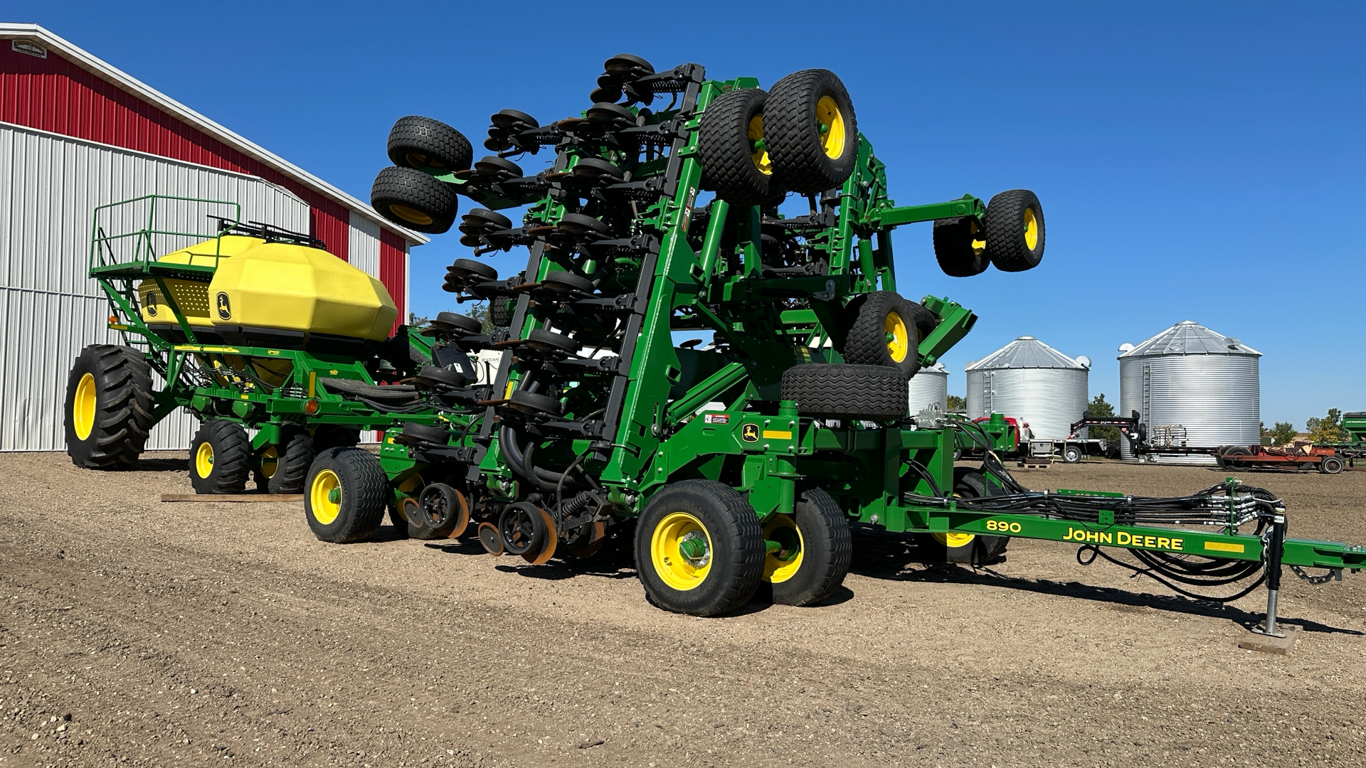 2018 John Deere 1890